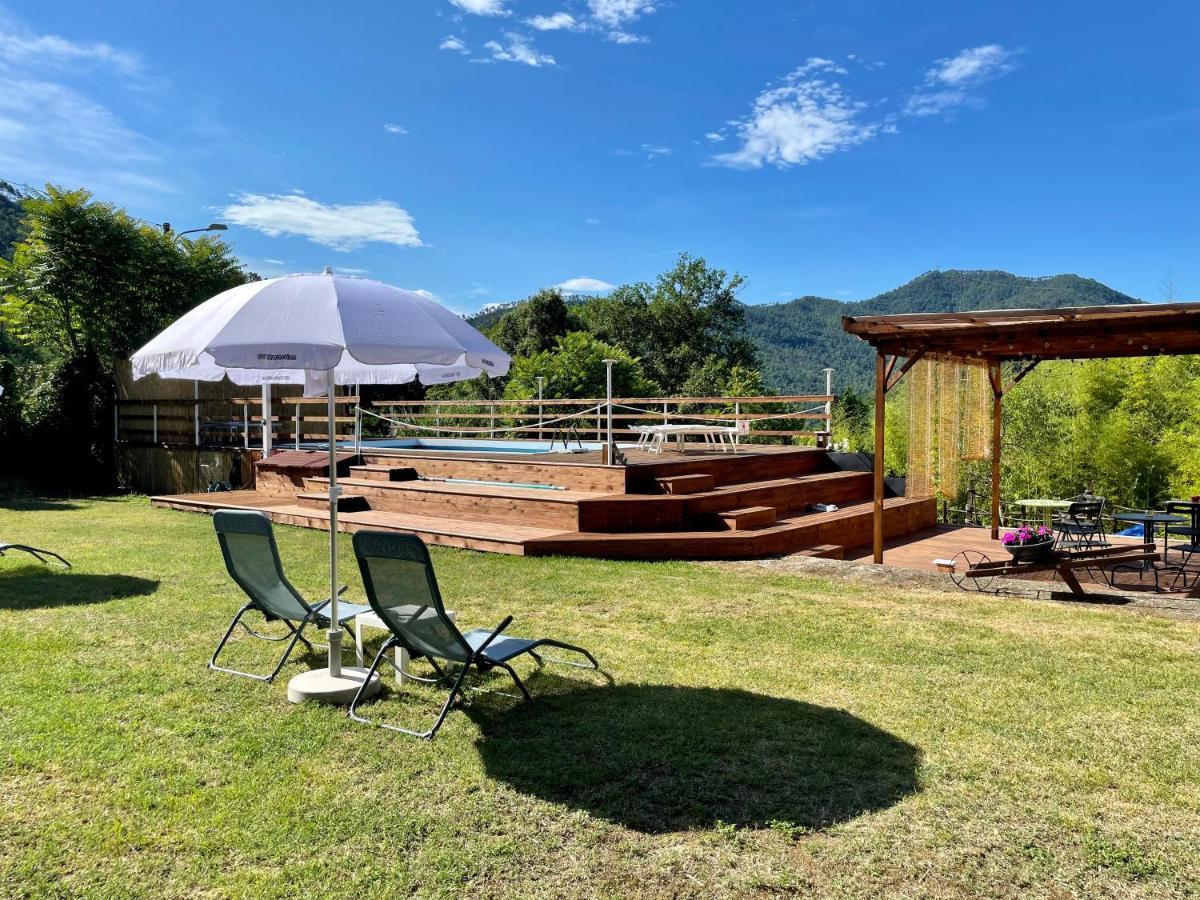 Impronte Nel Bosco Bed & Breakfast Calice al Cornoviglio Dış mekan fotoğraf