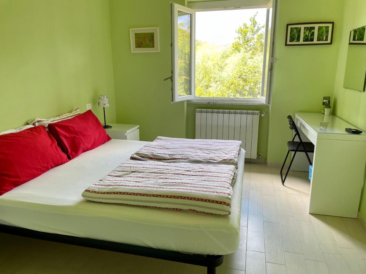 Impronte Nel Bosco Bed & Breakfast Calice al Cornoviglio Dış mekan fotoğraf