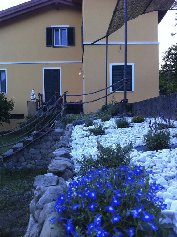 Impronte Nel Bosco Bed & Breakfast Calice al Cornoviglio Dış mekan fotoğraf
