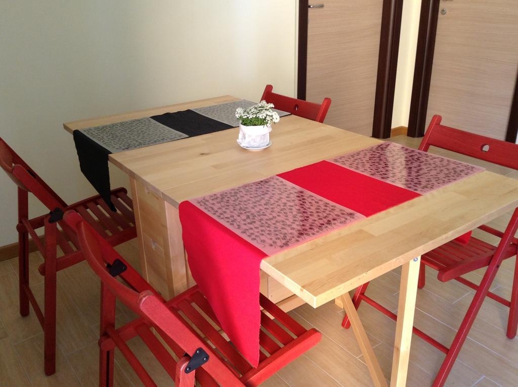 Impronte Nel Bosco Bed & Breakfast Calice al Cornoviglio Dış mekan fotoğraf