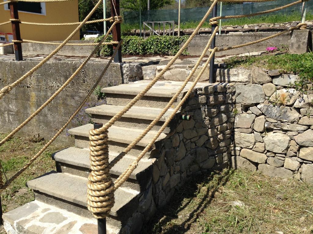 Impronte Nel Bosco Bed & Breakfast Calice al Cornoviglio Dış mekan fotoğraf